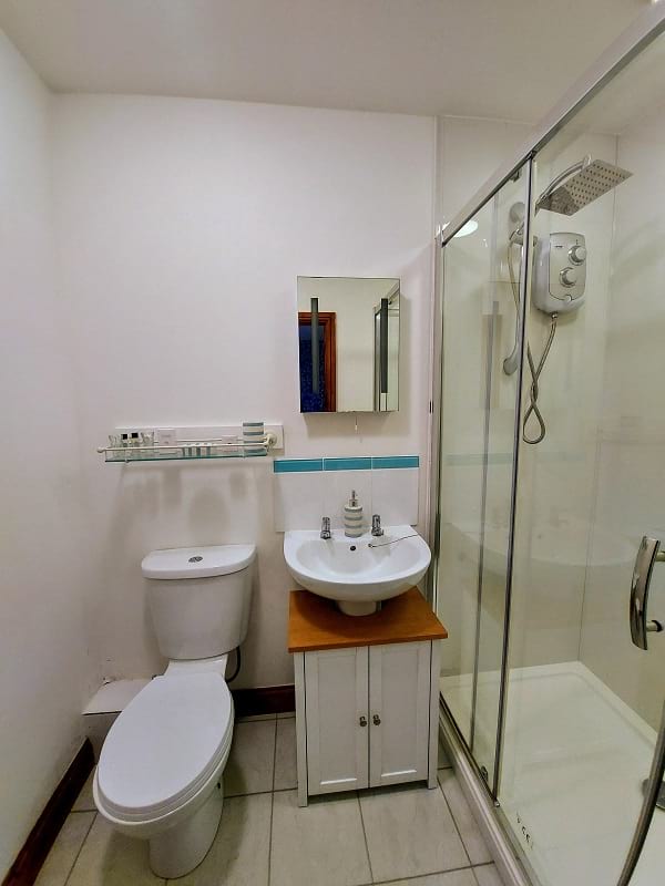 Devon Self-Catering Shower Room